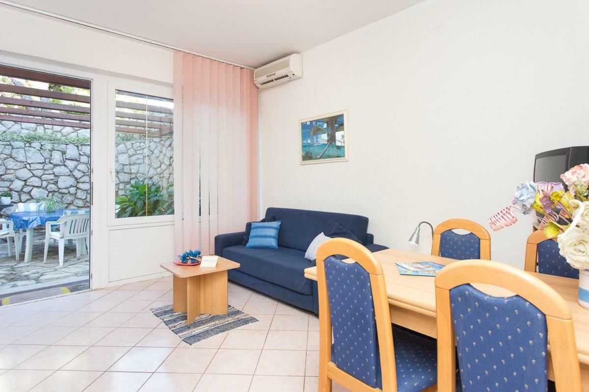 2-Bedroom Apartment 300M From Beach In Punat Extérieur photo