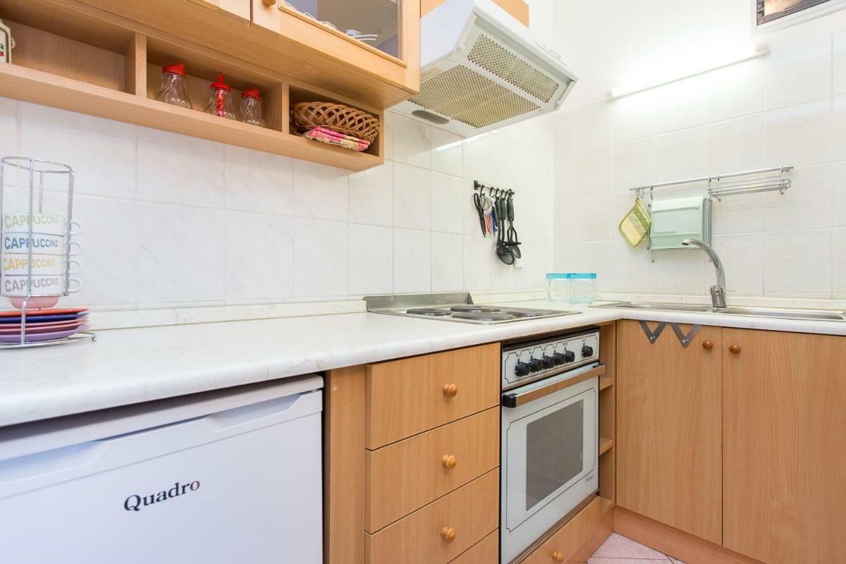 2-Bedroom Apartment 300M From Beach In Punat Extérieur photo